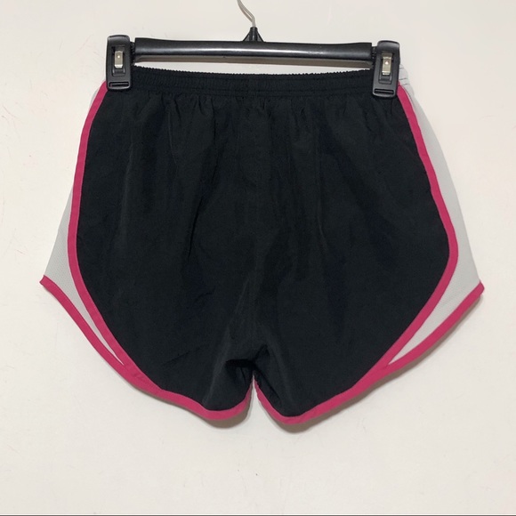 Nike Dri Fit Shorts - Picture 4 of 10